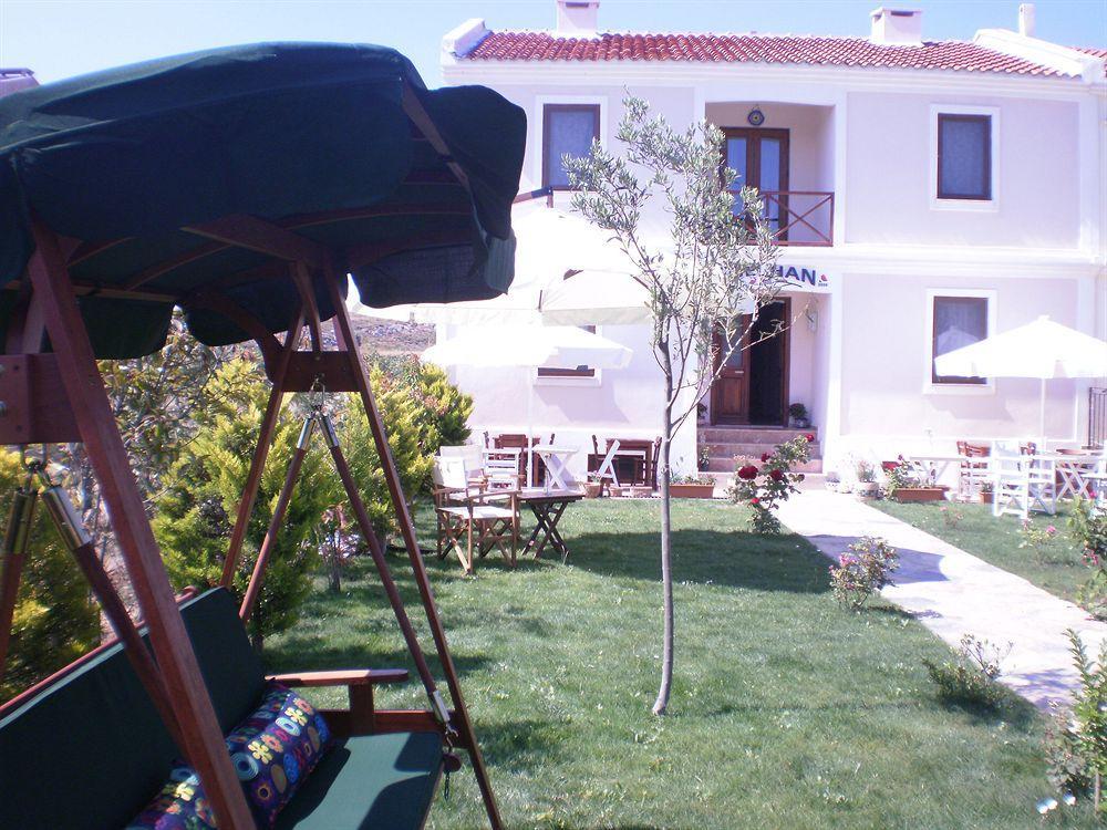 Ege Han Hotel Bozcaada Exteriör bild